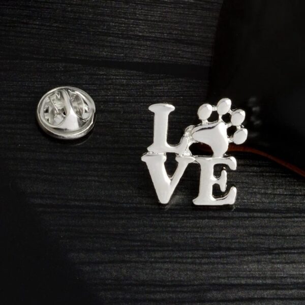 LOVE Paw Pin Brooch